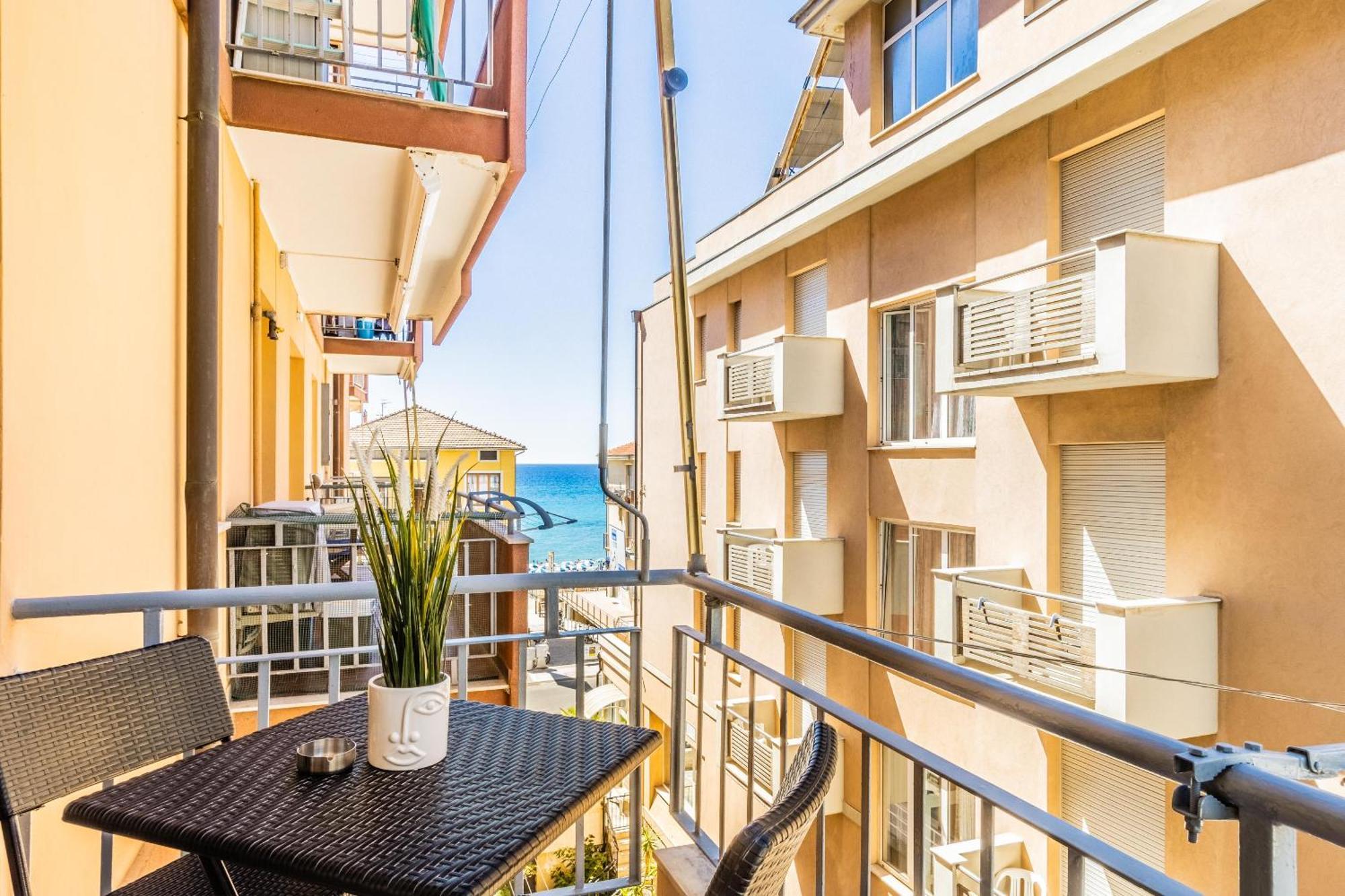 'Nature Home' 30Mt Sea -Central Station -Netflix Pietra Ligure Exterior foto